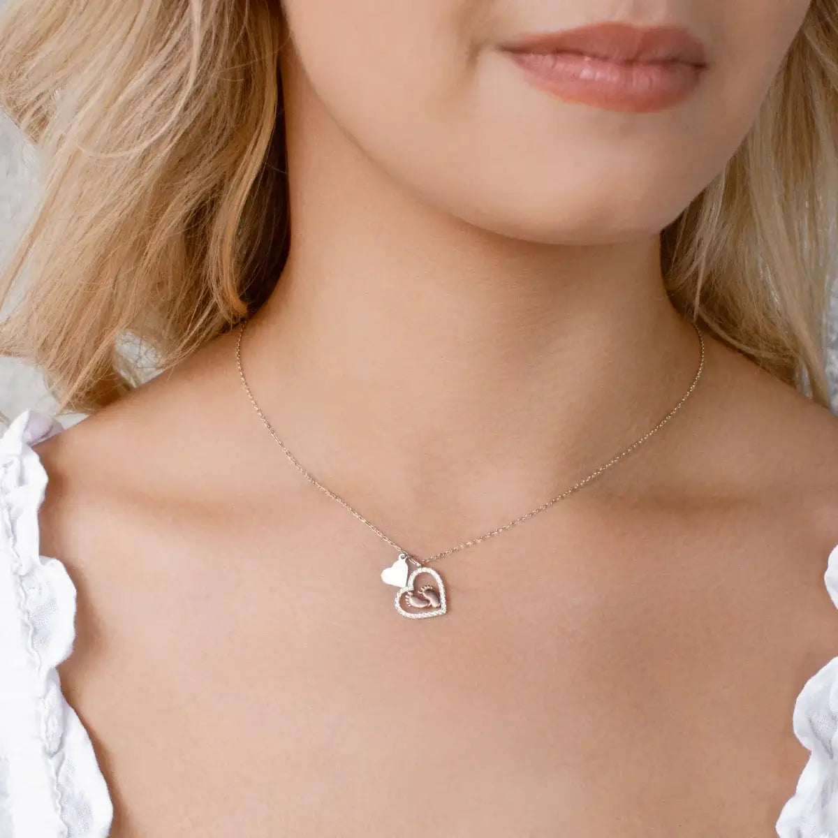 Collar “Para Mamá” – El Detalle Perfecto que Todas Quieren. 🎁